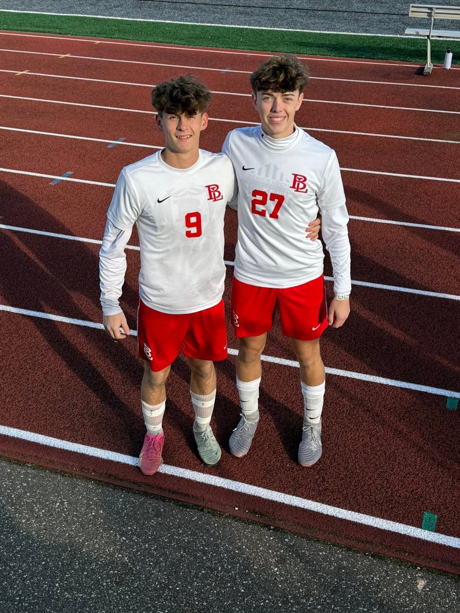 Beaver_Local's tweet image. Congrats to our soccer players who were recognized at the OVAC All Star game.
Brayden Hall, Talon Strickland, Bella Long, Aly Wright, &amp;amp;Lainie Bock were part of the OVAC game. 
Coach Connor was recognized as OVAC Coach of the Year &amp;amp;Peyton Dunn was recognized as Player of the Year