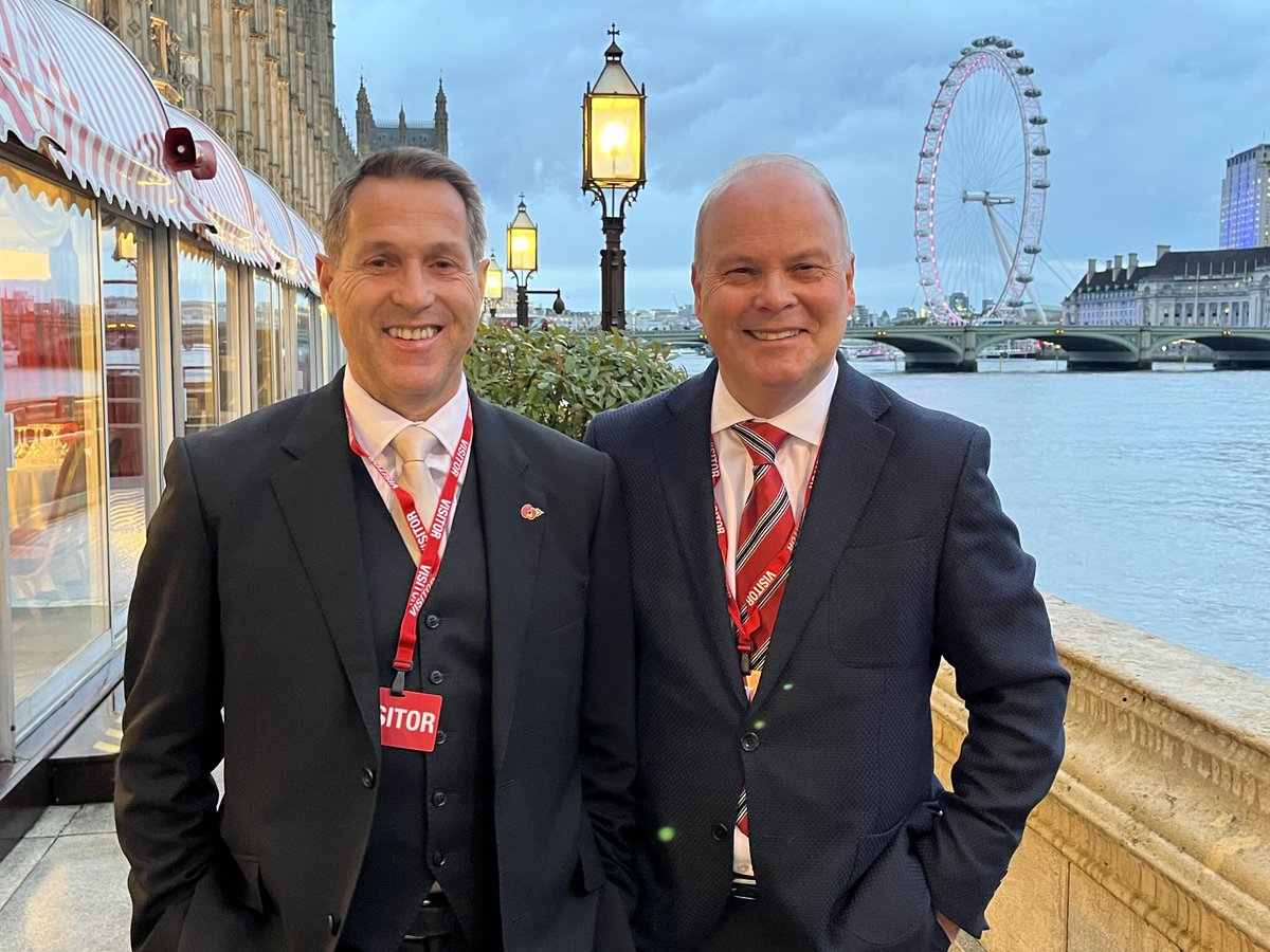 suthersuk's tweet photo. Charlton’s answer to Morecambe and Wise….! #cafc #cact https://t.co/6n0QuEzi7w