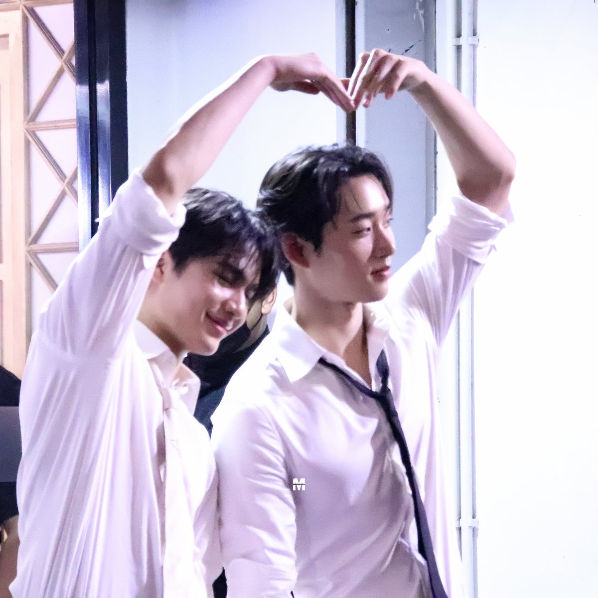 Thank you for watching & enjoy with WilliamEst .Live streaming na