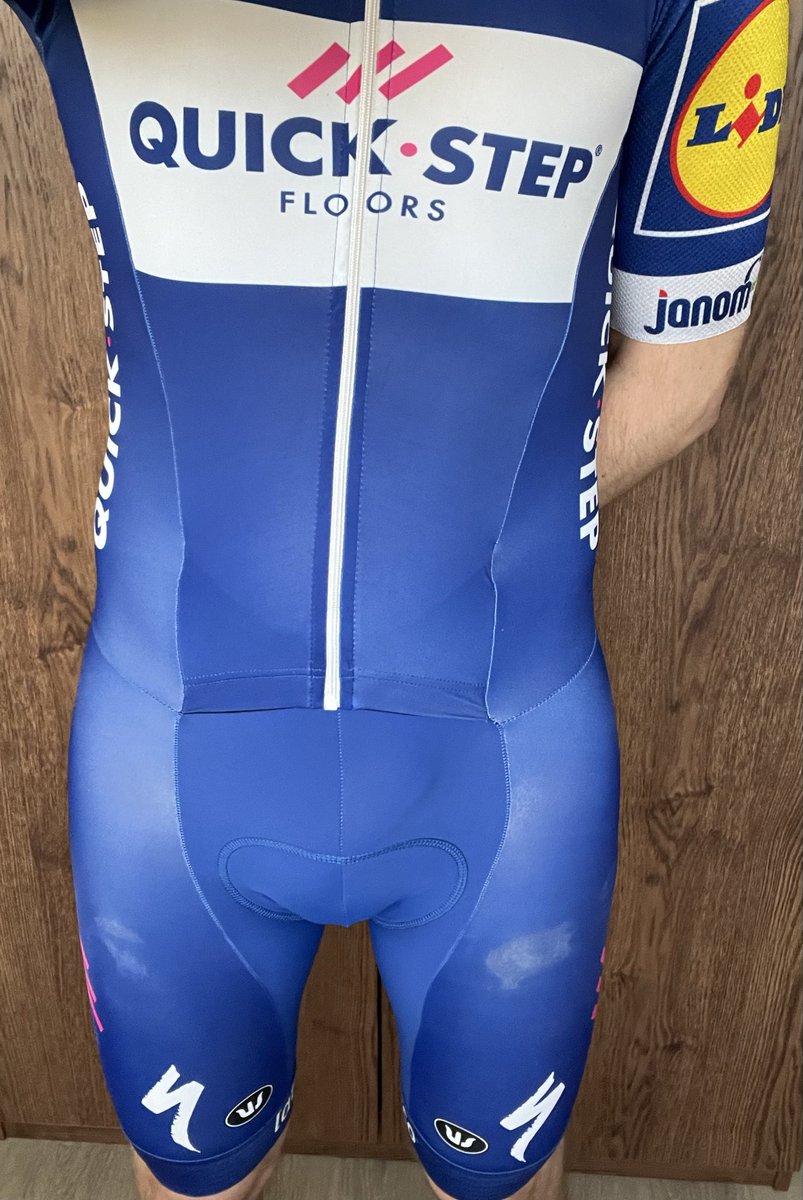 SpandexM tweet media