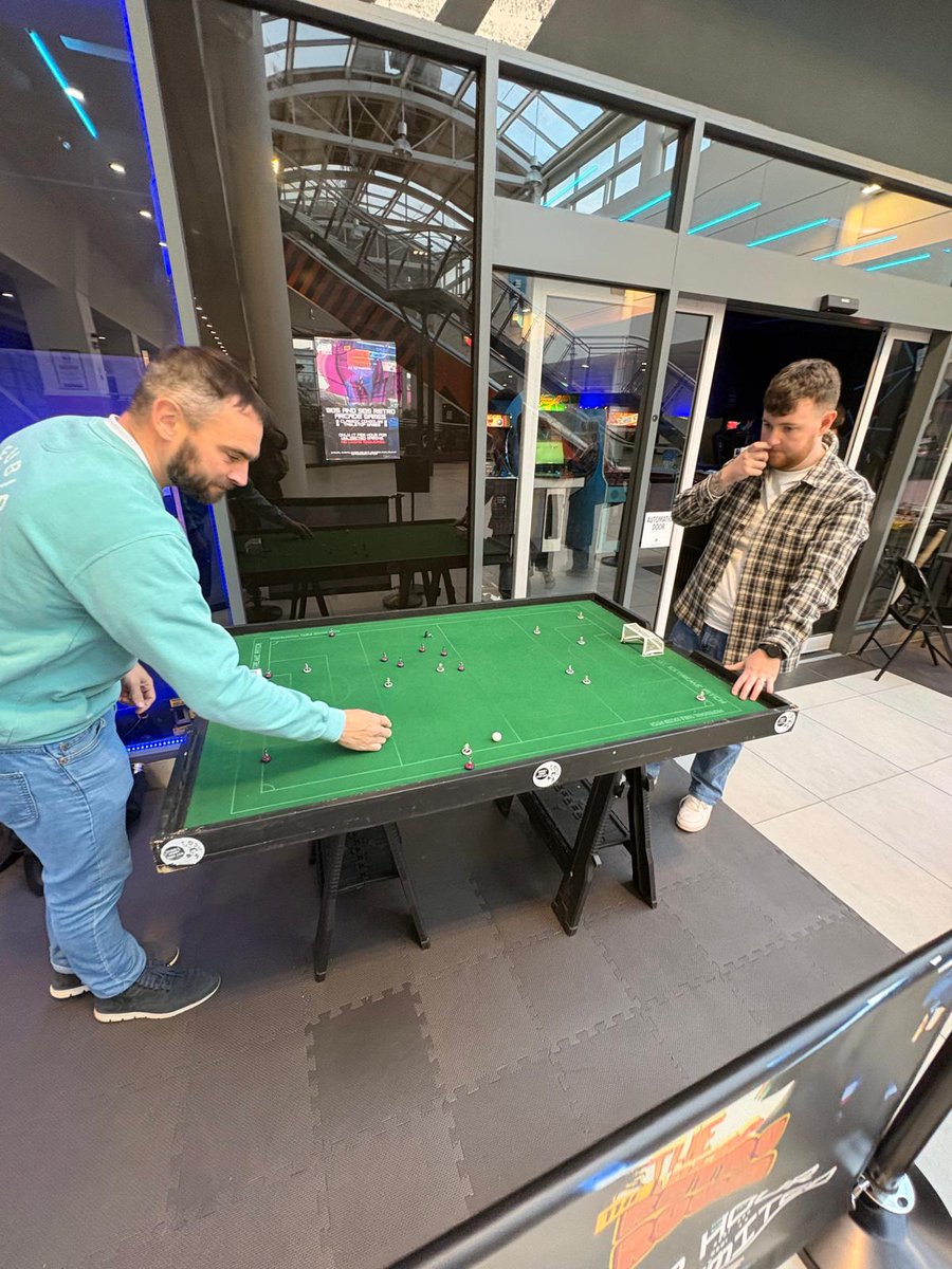 SustainIQ's tweet image. 🕹️ HIGH SCORE 👾

Last Friday, we swapped our keyboards for joysticks🕹️, our lunchboxes for pizza🍕, and our water bottles for pint glasses🍺at our quarterly staff day!

Who knew that Subbuteo was still a thing!? ⚽