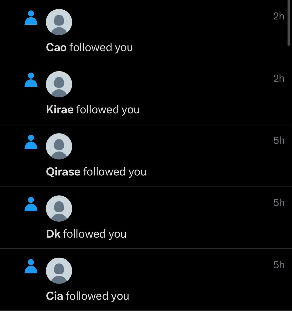 Artsealuvs's tweet image. ??? they’re all following the same individuals ???  

Honestly what’s this about..