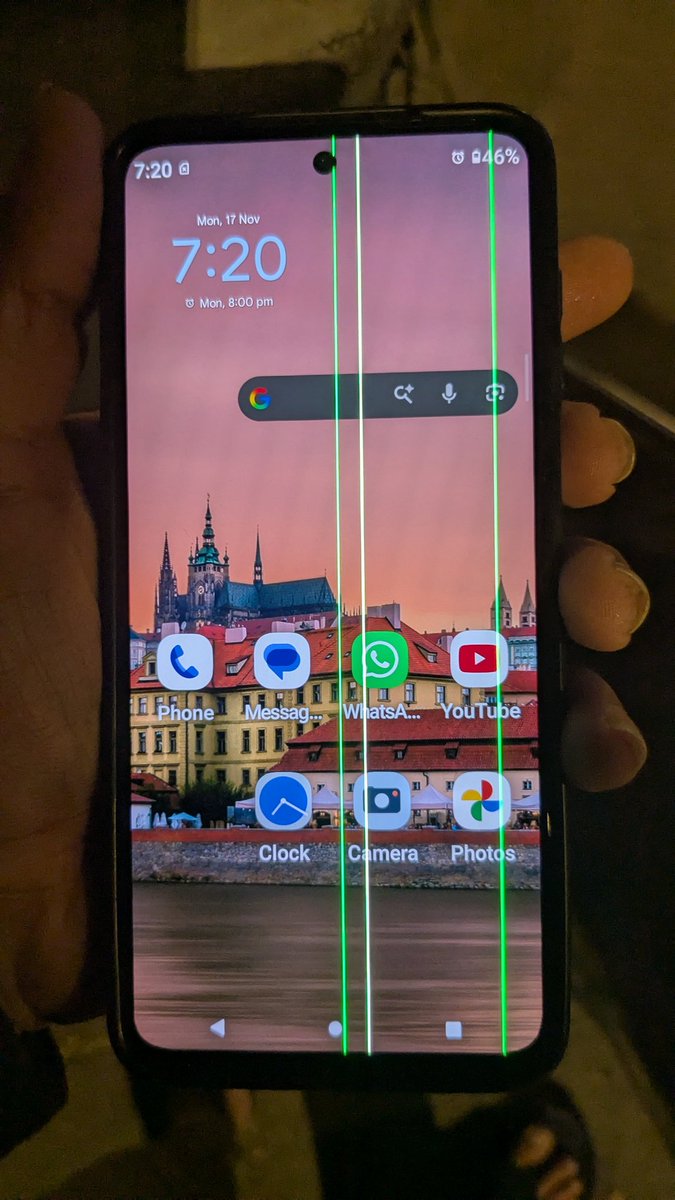 aniket_0393's tweet image. GREEN LINE twice in 2 years, and the DISPLAY DISCONTINUED. Other brands offer free fixes, while Motorola won&apos;t even give a paid option. Zero responsibility. If you want a 2-year phone, Motorola is perfect.
#Motorola #GreenLinelssue
#trendingtech #ConsumerRights #viralindia