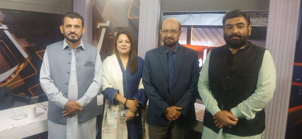 ایم پی اے صائمہ آغا نے Metro One News کے پروگرام "AJ Ki Baat" میں حکومتِ سندھ کی ترقیاتی حکمتِ عملی، خواتین کی بااختیاری، نوجوانوں کے روزگار اور عوامی فلاح کے اقدامات پر گفتگو کی۔ انہوں نے کہا کہ شفاف گورننس اور عوامی سہولتوں کی بہتری حکومت کی اولین ترجیحات ہیں۔
<a href="/MpaAgha/">Saima Agha MPA</a>