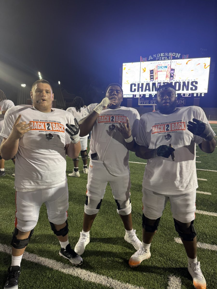 _gavinmarks's tweet image. Socon Champs #gobears