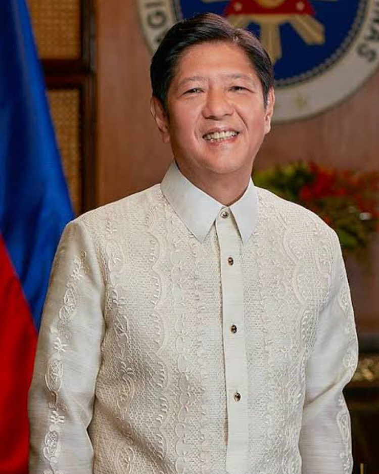 vincentsabode's tweet image. 𝗜𝗙 𝗜 𝗪𝗔𝗦 𝗕𝗢𝗡𝗚𝗕𝗢𝗡𝗚 𝗠𝗔𝗥𝗖𝗢𝗦!

1. Make the minority a super minority!
    * Arrest Chiz, Jinggoy and Joel - non 
       bailable 
    * Disqualify Marcoleta - SOCE
    * Send Bato &amp;amp; Go to Hague
    * Charges against Mark and Cynthia 
       Villar. 
2. Speed up…