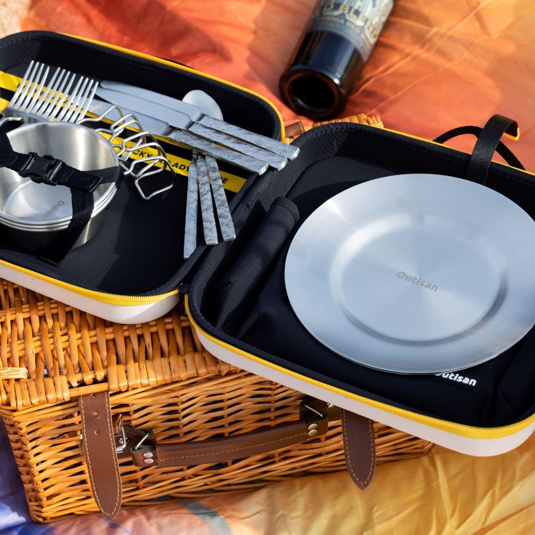 kellerrvneeds's tweet image. Dine outdoors in style with the Picnic Camping Outdoor Dining Set, thoughtfully designed for camping, picnics, barbecues, and family outings. This complete dining set includes durable, easy-to-clean tableware.

kellerrvneeds.com/products/view/… 

#picnic #eat #outside