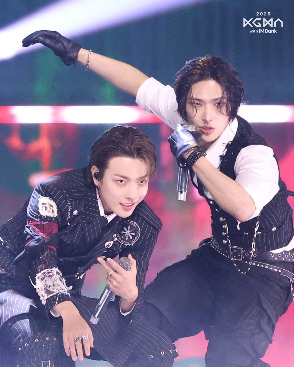 THIS PHOTO OF MINJOONG