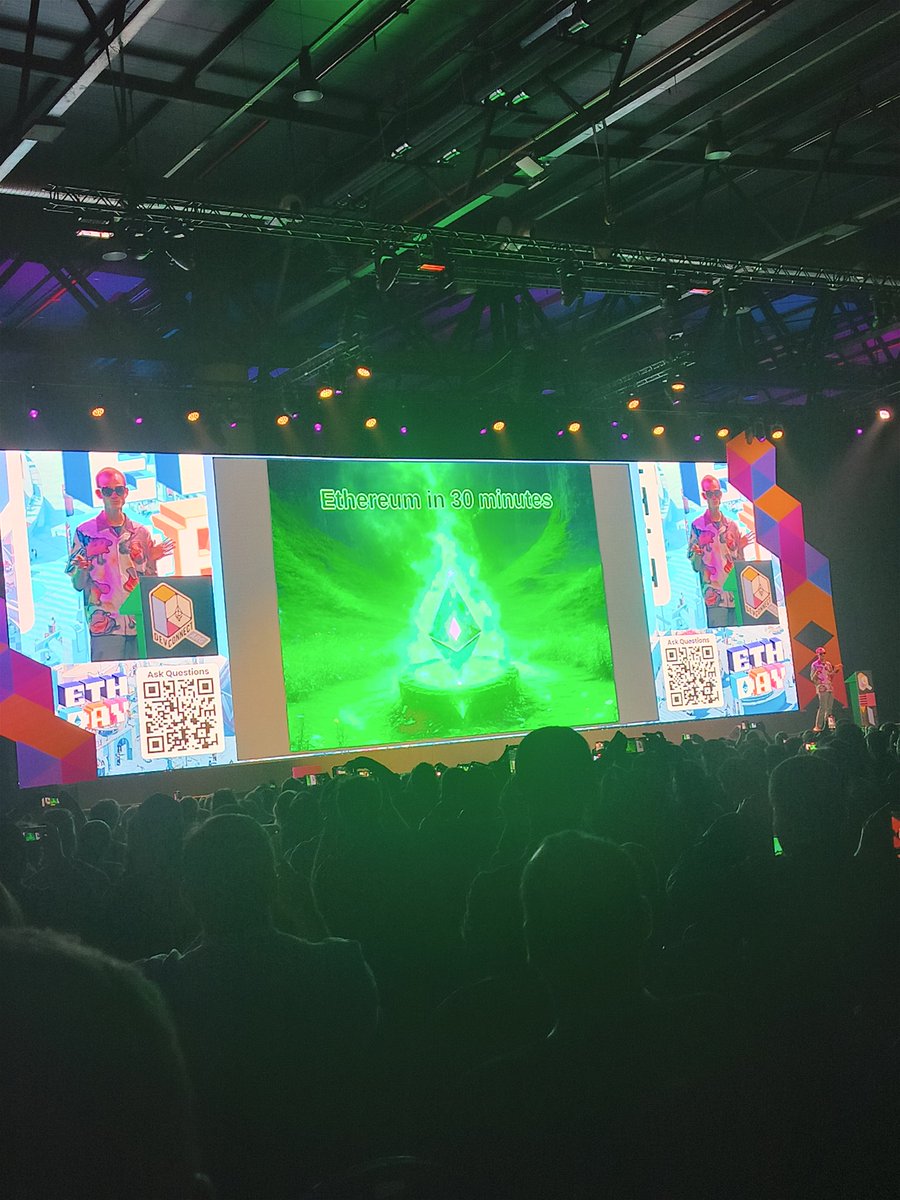 scarfacedoteth's tweet image. @ethereum in 30 minutes by @VitalikButerin 

@EFDevcon