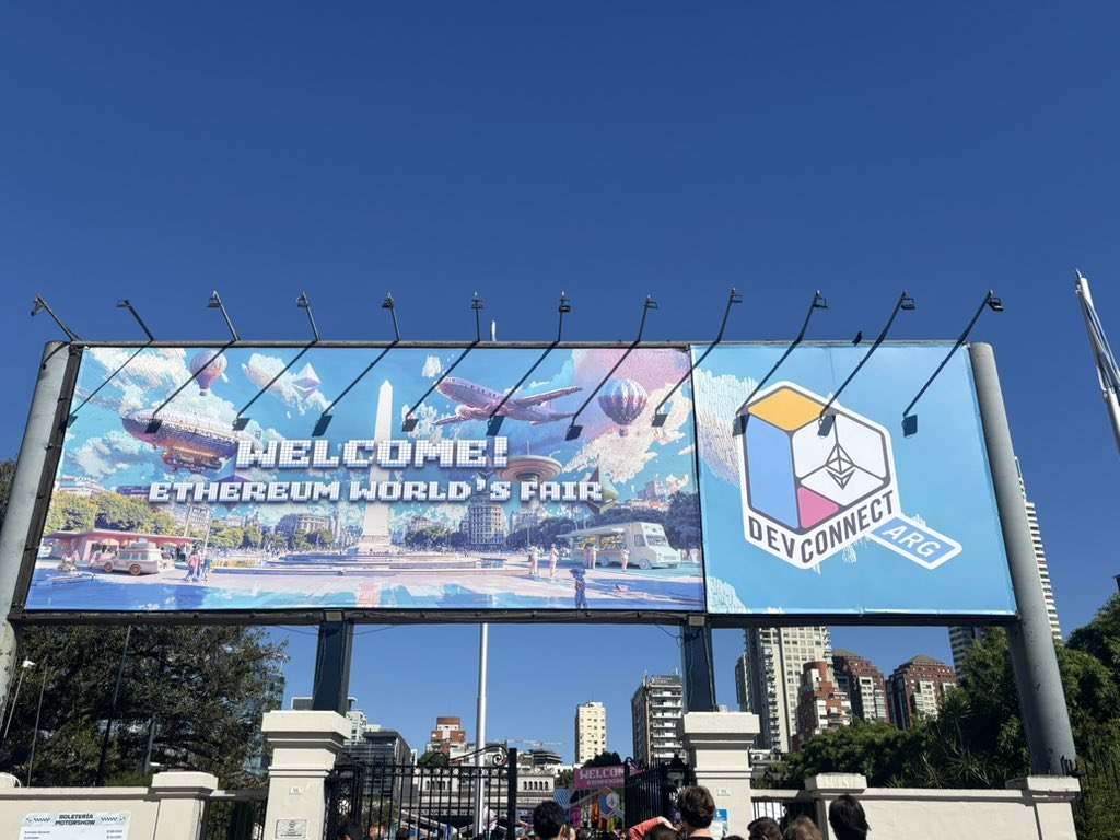 yoyocao_eth's tweet image. 1st time at Argentina! #Devconnect is amazing!