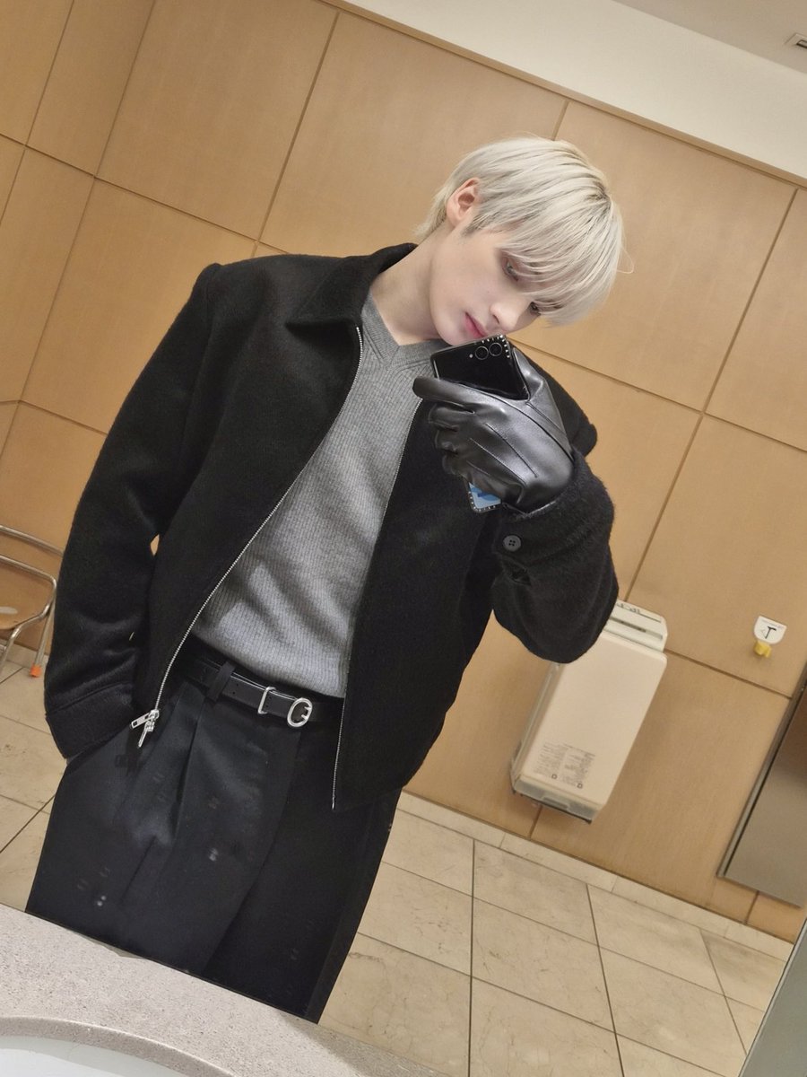 TXTintl_twt's tweet image. #HUENINGKAI Weverse DM 🐧

#휴닝카이 #투바투
#투모로우바이투게더 #TXT