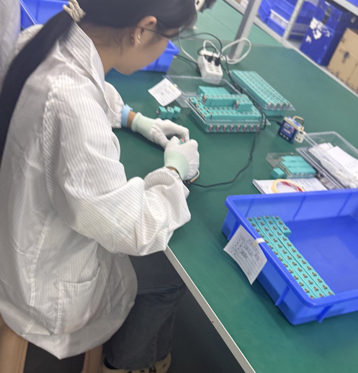 n0bisuke's tweet image. #m5stack オフィス見学で作ってるところ見せてもらいました

今日に備えて写しても問題ない製品の開発スケジュールにしてくれたとのこと。

ホスピタリティすごい