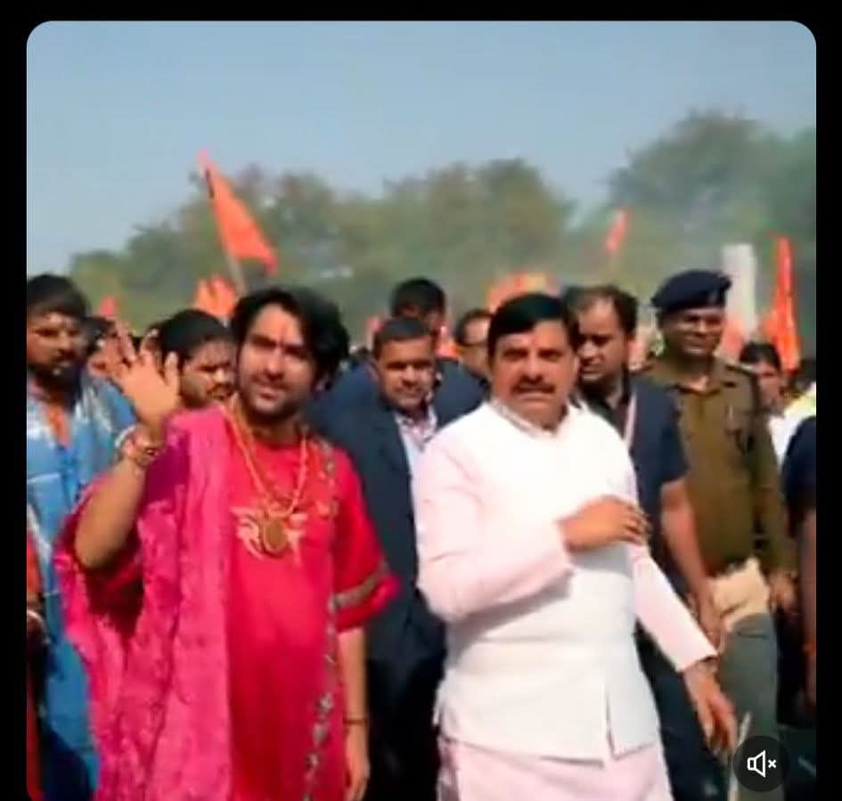 भारत 2027: ‘हिन्दू राष्ट्र’ की यात्रा —
अंबेडकर, संविधान और आधुनिक भारत के खिलाफ सबसे बड़ा संगठित राजनीतिक प्रोजेक्ट

भारत में पहली बार ऐसा हो रहा है कि कई भाजपा-शासित राज्यों के मुख्यमंत्री, संवैधानिक पदों पर बैठे लोग, खुलेआम एक ऐसी यात्रा के साथ खड़े दिखाई दे रहे हैं जिसका