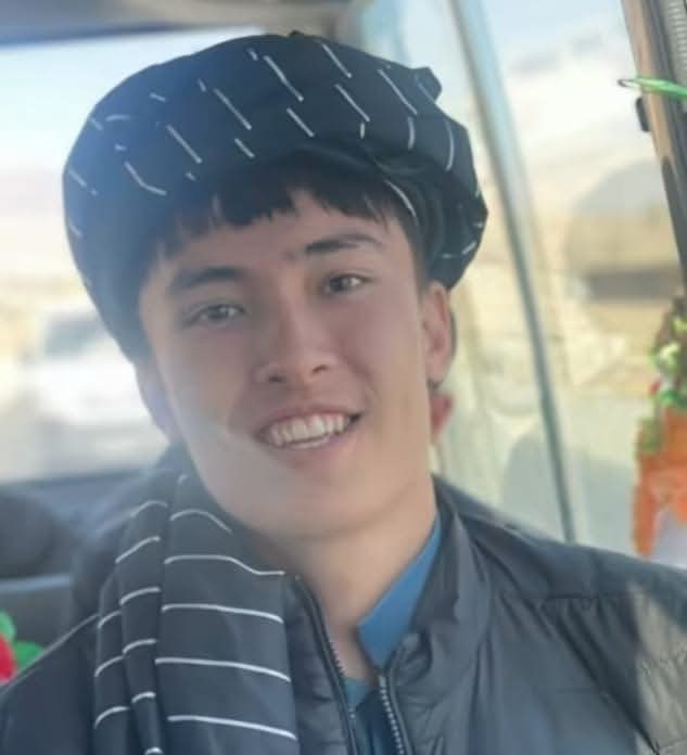MGhialzai's tweet photo. They are still laughing,do u think they need more amusement? 
This happiness belongs to those who exploit ethical discrimination to create division among #Afghans.We remain united,We stand together. One nation,undivided and no division can break us. 🇦🇫❤️
#AFG_Futsal 
#Afghanistan https://t.co/KNgAkfuWVL
