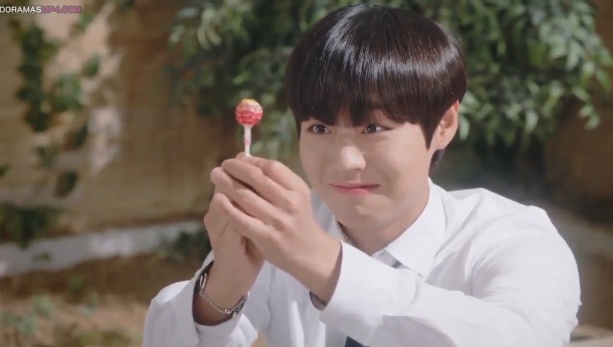 iiforjihoon's tweet image. La carita que puso Joo young al descubrir que Ja rim está celosa JAJA él está demasiado feliz. ES TAN LINDOOOO 😭🤍!!

#LoveRevolution #LoveRevolutionEp28