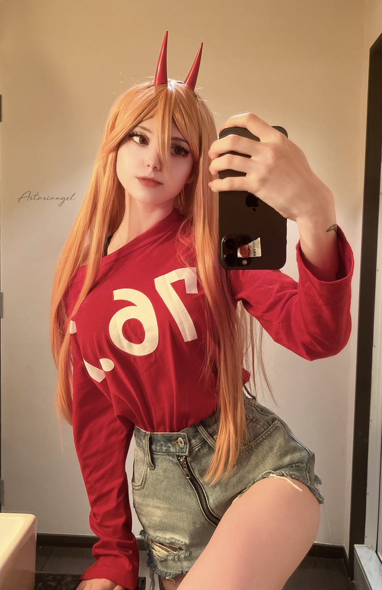 Hey… what are you up to right now? 🥰