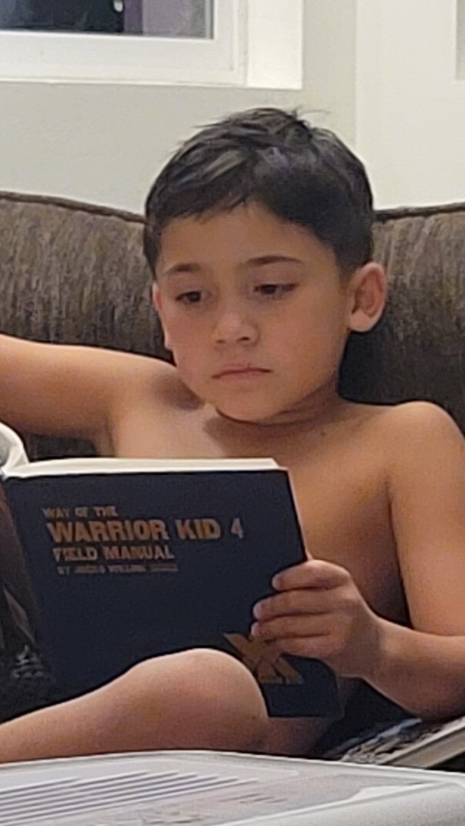 strollerno's tweet image. Hello and welcome to a score of new followers. This account promotes No Strollers parenting, early childhood literacy, and Socratic dialogue. (See pinned post.) These principles underpin my family&apos;s parenting stack and it&apos;s worked great! Details follow:

I sincerely hope you&apos;ll…