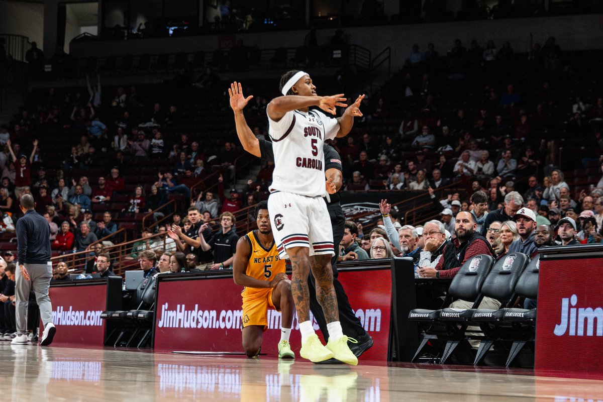 GamecockMBB's tweet image. Good to be back 📸

#Gamecocks // #EarnIt