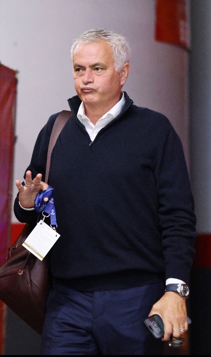 The best has arrived 🤍👑'

#Mourinho
#Benfica
#UCL