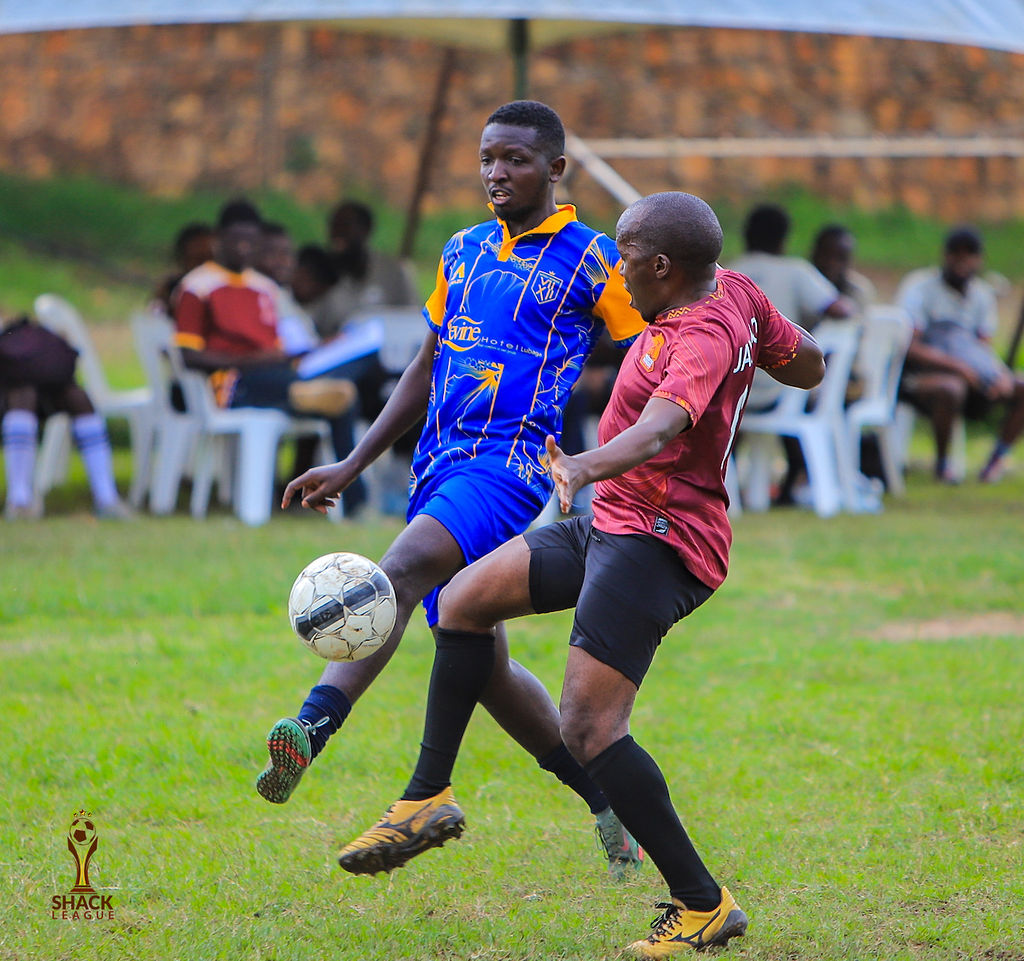 They said it would be tight. They said it would be tactical.

Nobody said the #ShackLeague matchday 2 would be THIS good.

#SonTakubaFazo