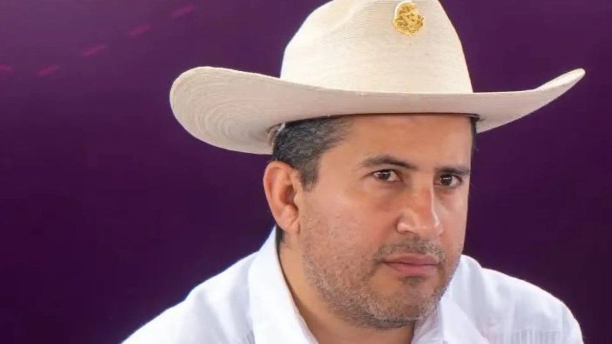 🗳️📌  DIPUTADOS NO DARÁN MÁS DINERO A SEGURIDAD NI A MICHOACÁN

Después de revisar las 12 propuestas de cambio al Presupuesto 2026 de Morena, PVEM y PT…

Ninguna es para darle más dinero a seguridad pública y Michoacán.

Fin.