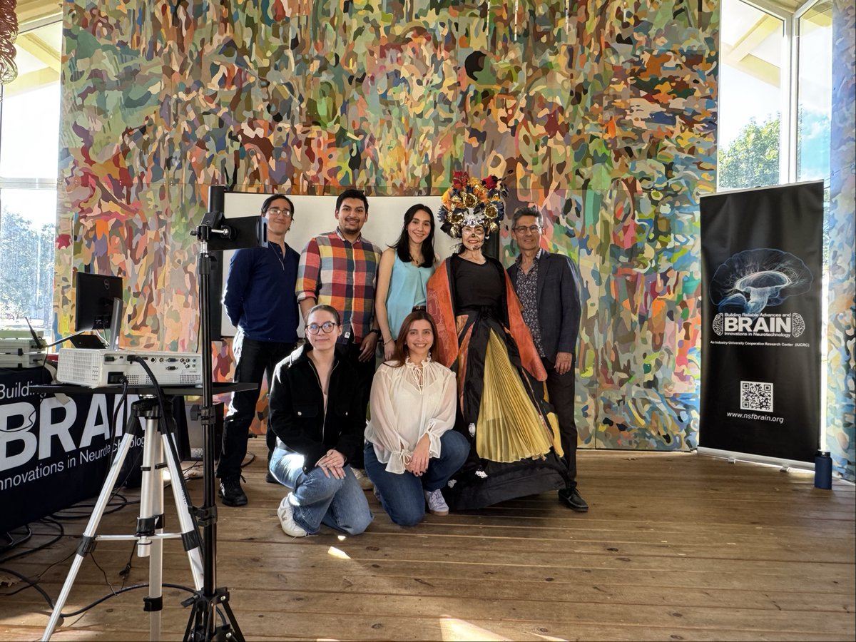 iucrcbrain's tweet photo. ★La Catrina Monarca at UH Recap★
Thanks to the artists, scientists, Public Art UHS, and our audience.

#lacatrinamonarca #UniversityOfHouston #ArtsScience #culture #Neuroscience https://t.co/Y5XOt6RUGI