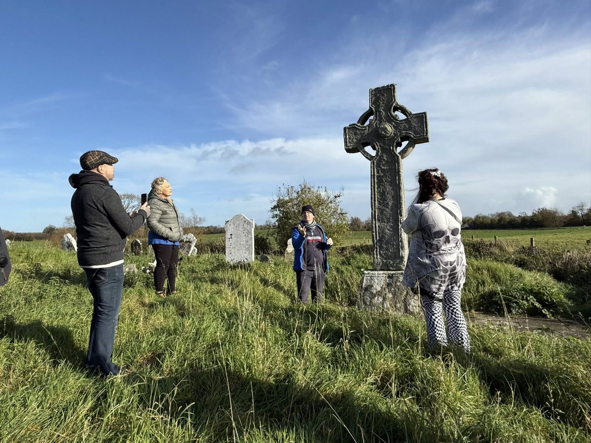 MystAdventures's tweet photo. What an unforgettable journey! 🇮🇪✨
From Oct 25–Nov 4, we explored Ireland’s haunted castles & ancient Samhain traditions with the incredible @BrianJCano.
Haunted nights, sacred sites, and stories that awaken the spirit.
#HauntedIreland #Samhain #BrianJCano https://t.co/bzXM6fi4NB