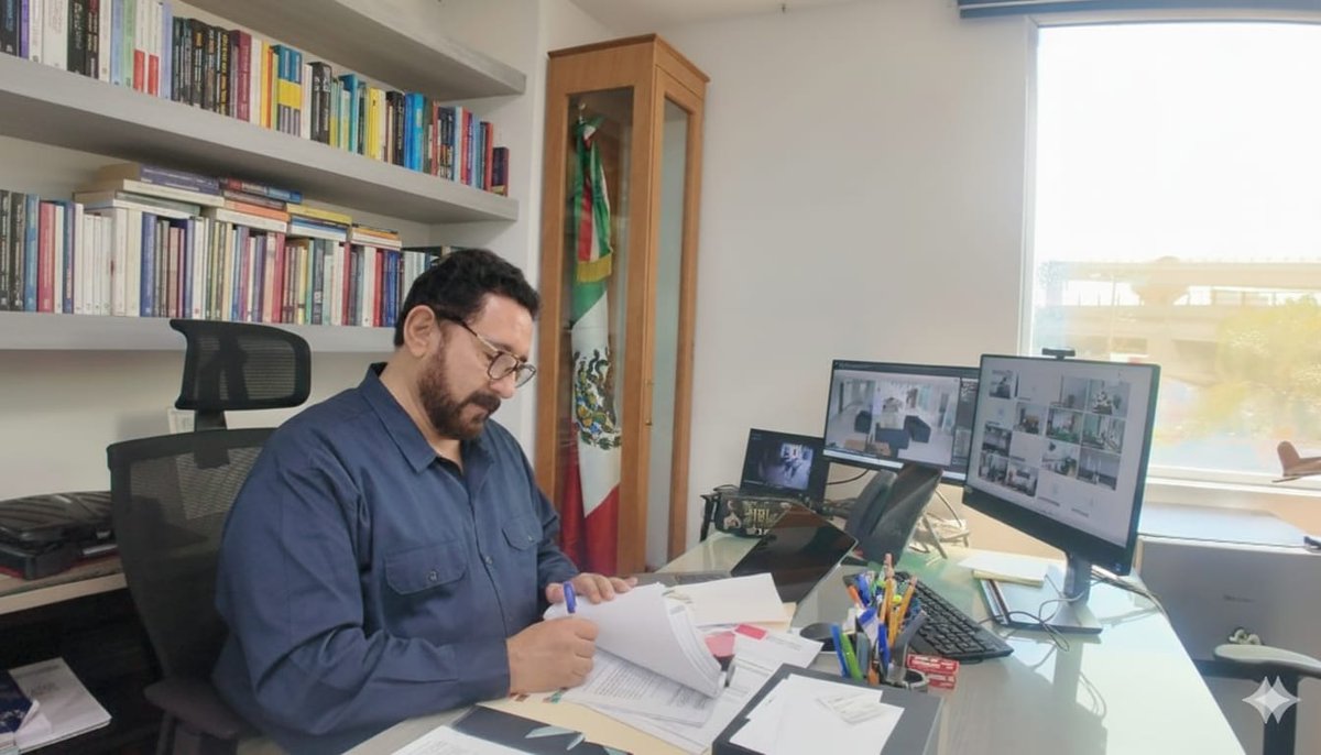 En reunión semanal con el Fiscal General donde revisamos avances en temas prioritarios.
Seguimos trabajando con firmeza y coordinación.🤝