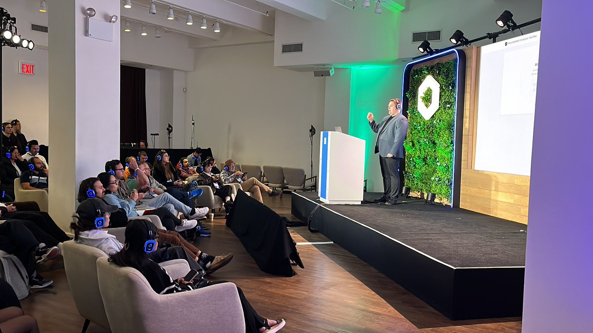 0charlescao's tweet image. #smartcon2025