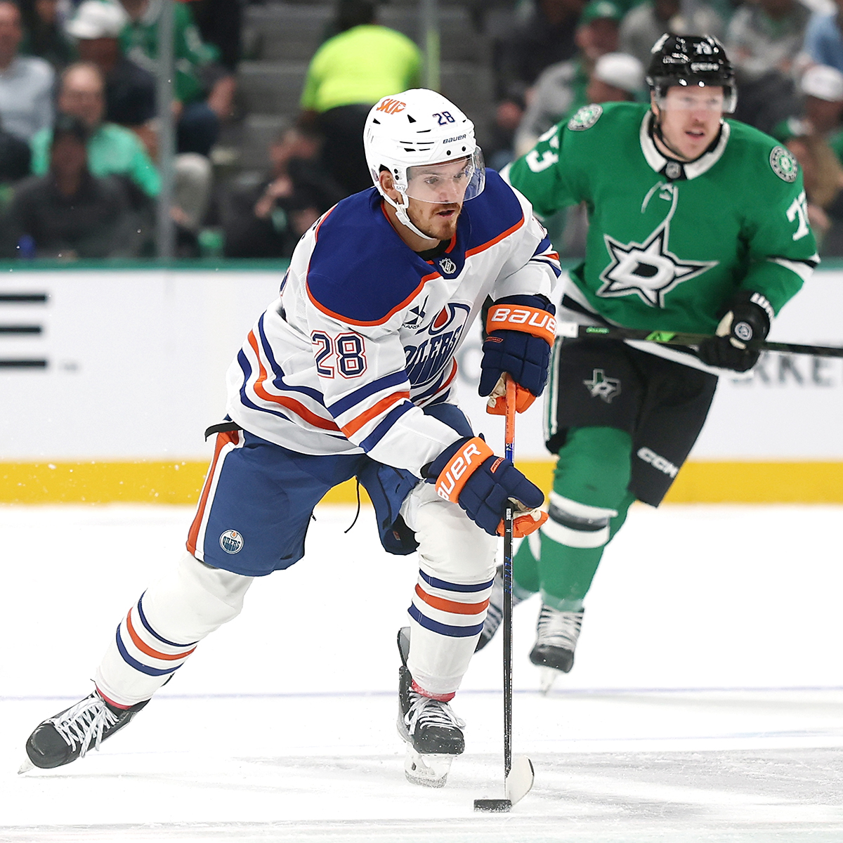 The Stars snagged the extra point in the shootout last night but the #Oilers have a chance for revenge coming up on Nov. 25 at <a href="/RogersPlace/">Rogers Place</a> &amp; you could score tickets!

Visit LoiltyRewards.com &amp; cash in 200 points to enter to win a pair in the lower bowl.