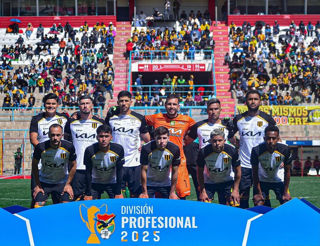 TheStrongestEN's tweet photo. Fighting until the end. 💛🖤 https://t.co/Nfo1urPjvH