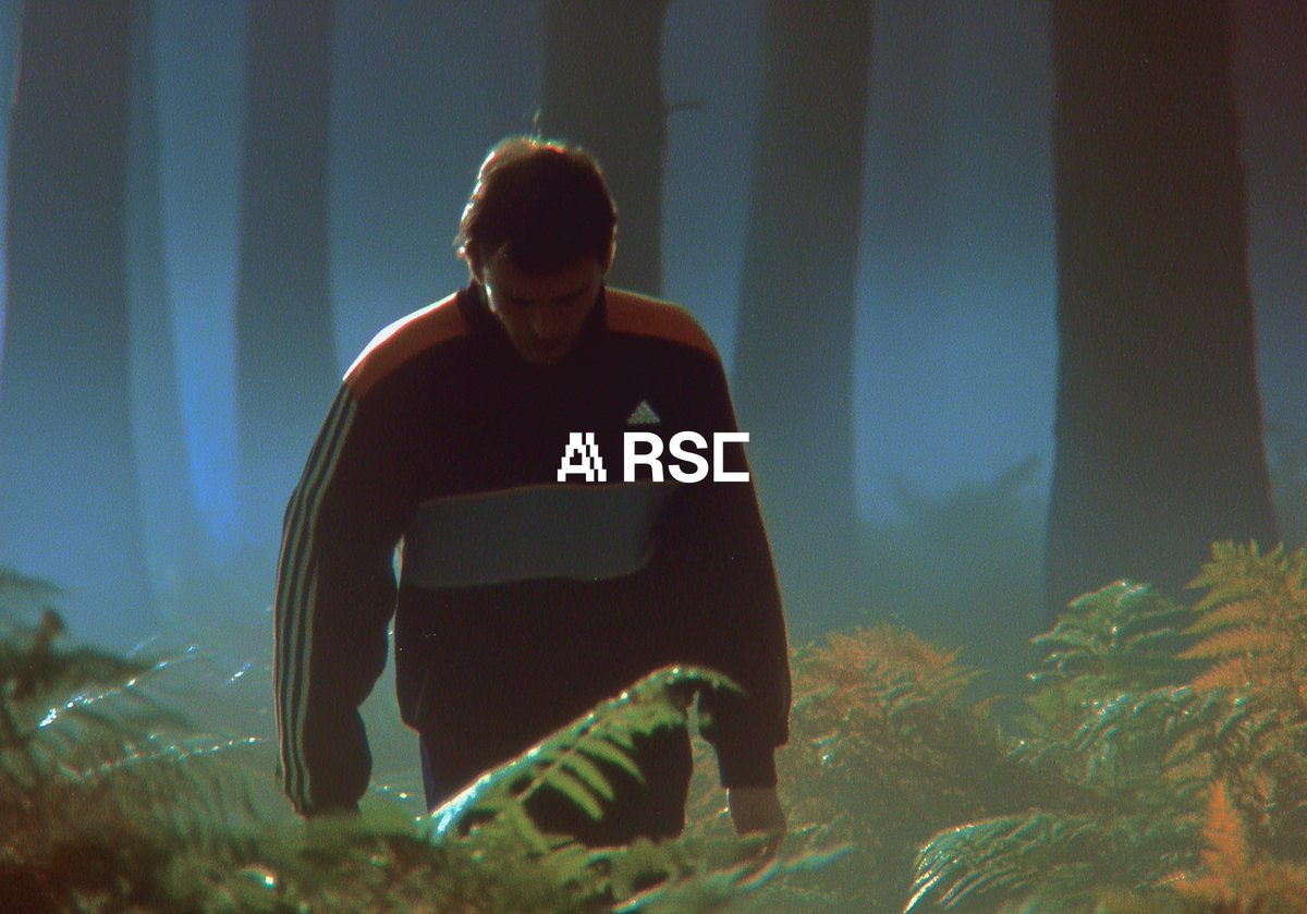 JCKHLRY's tweet image. (V1) 
Just dropped a GPT to create prompts for realistic scenes. 

Built upon the framework I outlined in: learn.artinput.ai/framework/gene…

USE THE GPT HERE: chatgpt.com/g/g-690b6e8a4c…