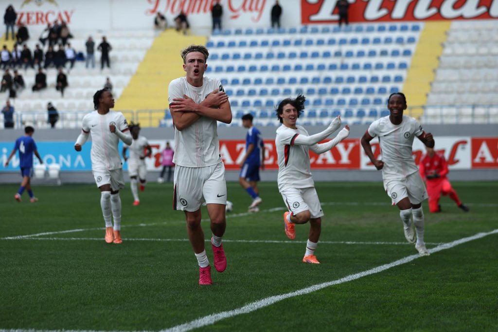 jesse derry tweet media