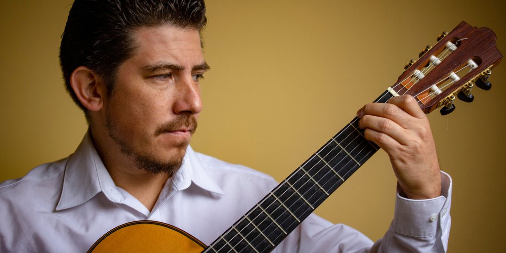 ❗️El próximo 12 de noviembre el concertista, compositor e investigador 🇲🇽 Rafael Cameras Myers ofrecerá el concierto “Ecos del sur: seis cuerdas para un continente” en el Instituto Cultural.

¡Te esperamos!

bit.ly/4ozGUzR

📍ICME
📆 12 de noviembre
🕗 19.00 horas