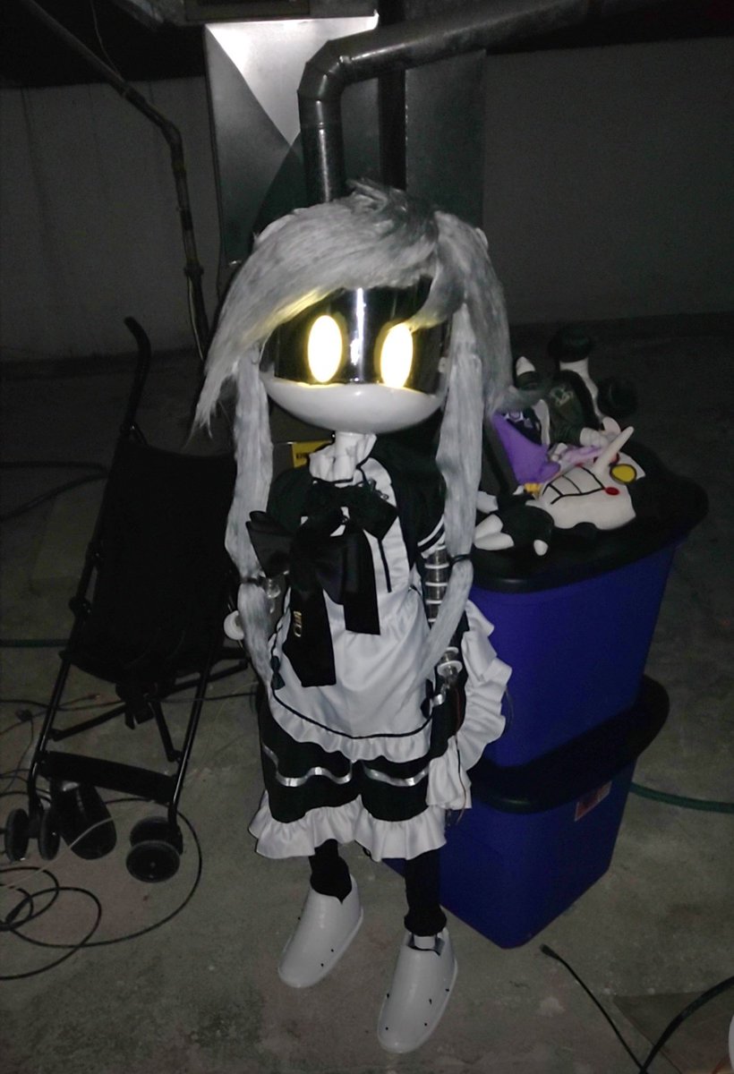 DeathTempler's tweet image. My power went out again. 

This week Yagsterr's power went out on stream when Cyn was taunting him.

Imagine being in a dark basement with nothing but Cyn, standing there watching you