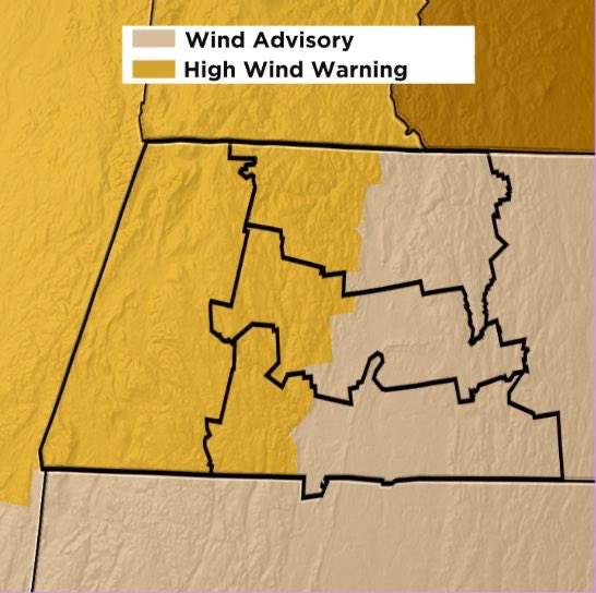 ⚠️ High Wind Warning &amp; Wind Advisory ⚠️ issued for tonight into tomorrow morning.

After a cold front passes through, winds ramp up. 

Winds in the hills may gust between 45-55+mph, in the valley, 30-40mph. 

Wind damage and power outages are possible. 

Peak winds: 11pm - 7am