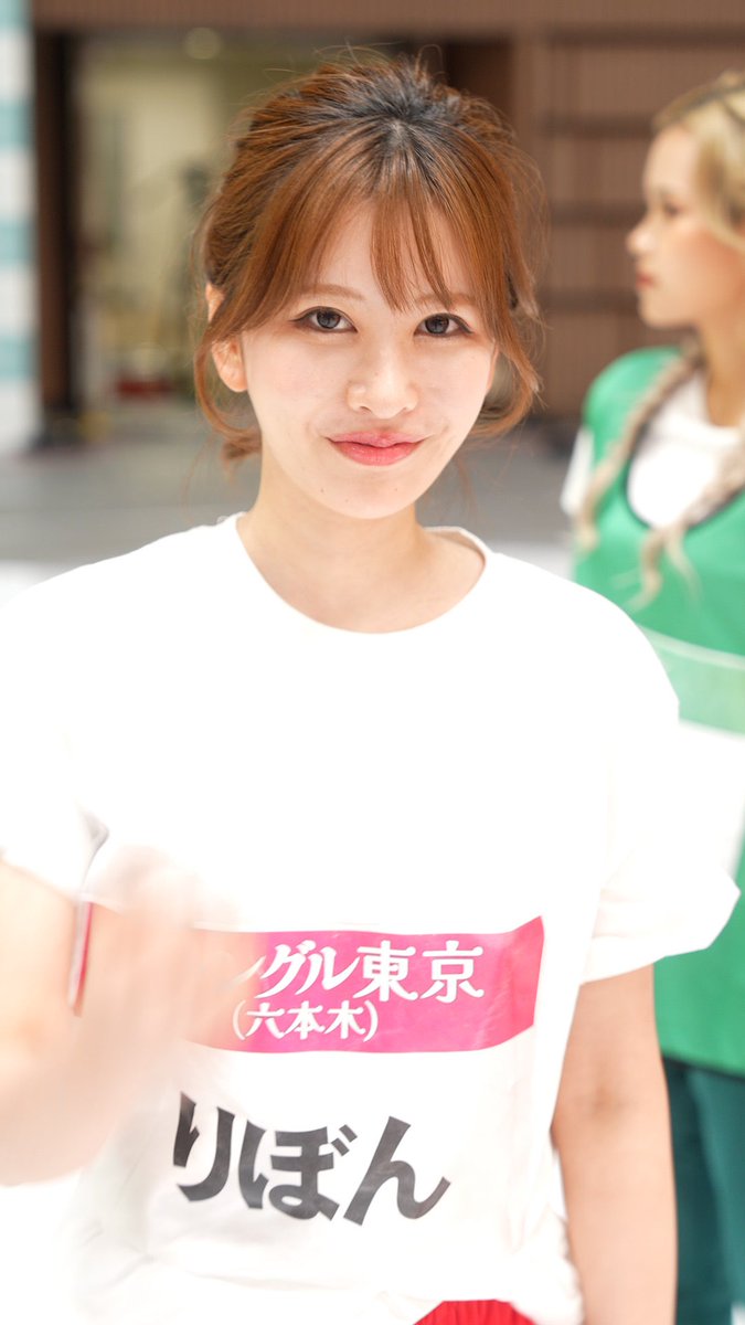 modelpress's tweet photo. 【りぼん「全日本キャバクラ大運動会」インタビュー】

椅子取りゲームで48人の頂点に👑

補欠から緊急出場＆じゃんけんで奇跡の大逆転…チーム順位の底上げにも貢献🎀✨️

🔻写真・記事
https://t.co/ENHeSy83d9

📢11月26日には裏側ドキュメントが放送

#CHANCE&amp;CHANGE #チャンスアンドチェンジ https://t.co/FAe7gVFPgv