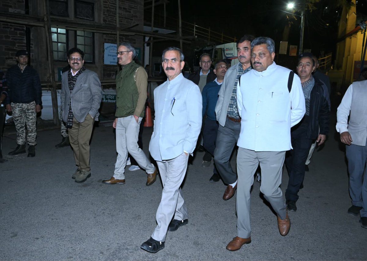 पुस्तकालय किताबों का संग्रह होने के साथ-साथ हमारे इतिहास, अनुभव और ज्ञान का भंडार हैं। हर पन्ना हमें बीते समय की सीख देता है, वर्तमान में सोचने की दिशा दिखाता है और भविष्य के लिए प्रेरणा प्रदान करता है।

आज भी पुस्तकालयों की महत्ता हमारी सोच और नवाचार के केंद्र बनी हुई है।