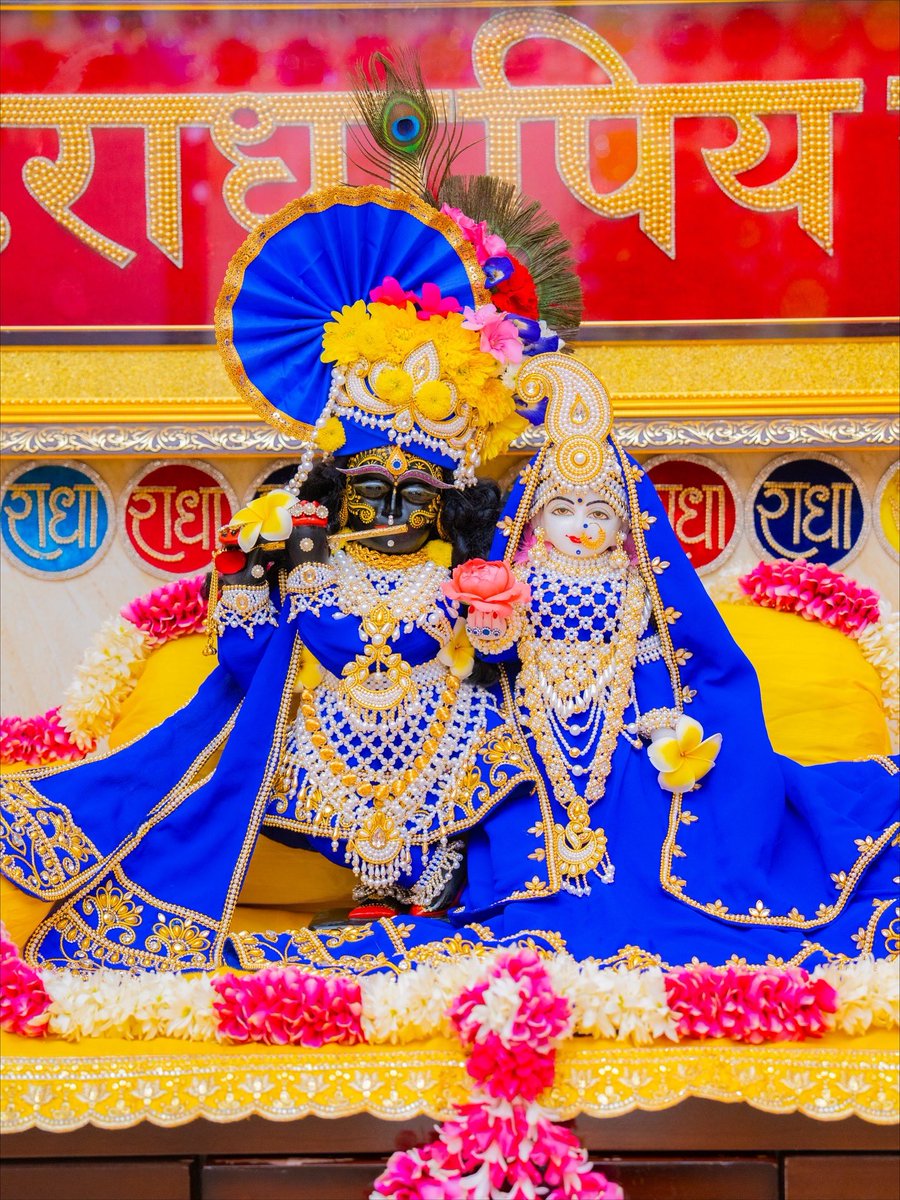 RadhaKeliKunj's tweet photo. पूज्य प्रेमानंद जी महाराज के लाड़ीले ठाकुर राधापिय जू महाराज https://t.co/6HxEmh9q2G