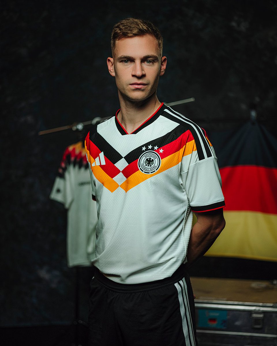 iMiaSanMia's tweet photo. 📸🇩🇪 Joshua Kimmich in the new Germany World Cup kit https://t.co/3xmcvvPcPe