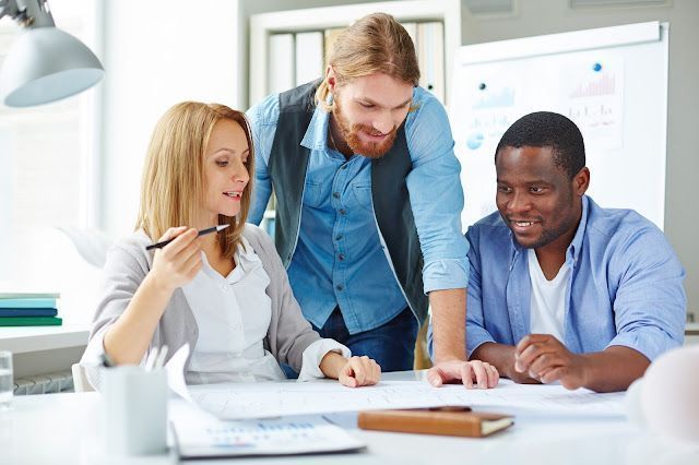 Appreciation starts here! Celebrate birthdays and anniversaries with gifts that inspire. See our collection: buff.ly/4jShDio 

#InspiringWorkplaces #TeamCelebrationDay #AnniversaryGifts #PositiveWorkCulture #GiftWithImpact