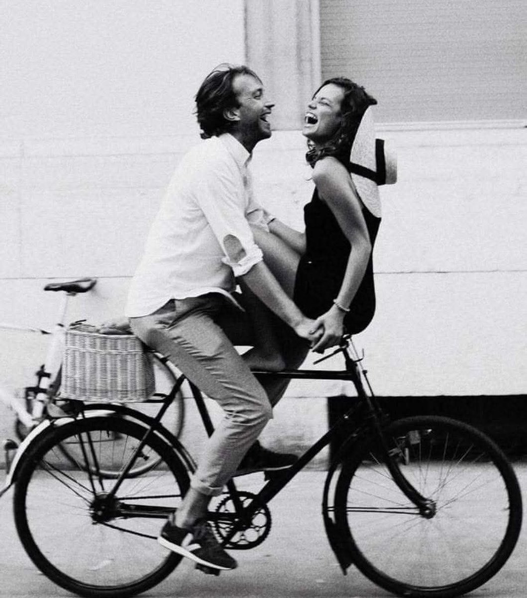 "En un mundo lleno de dudas,
      tú eres mi única certeza".

            - John Steinbeck,