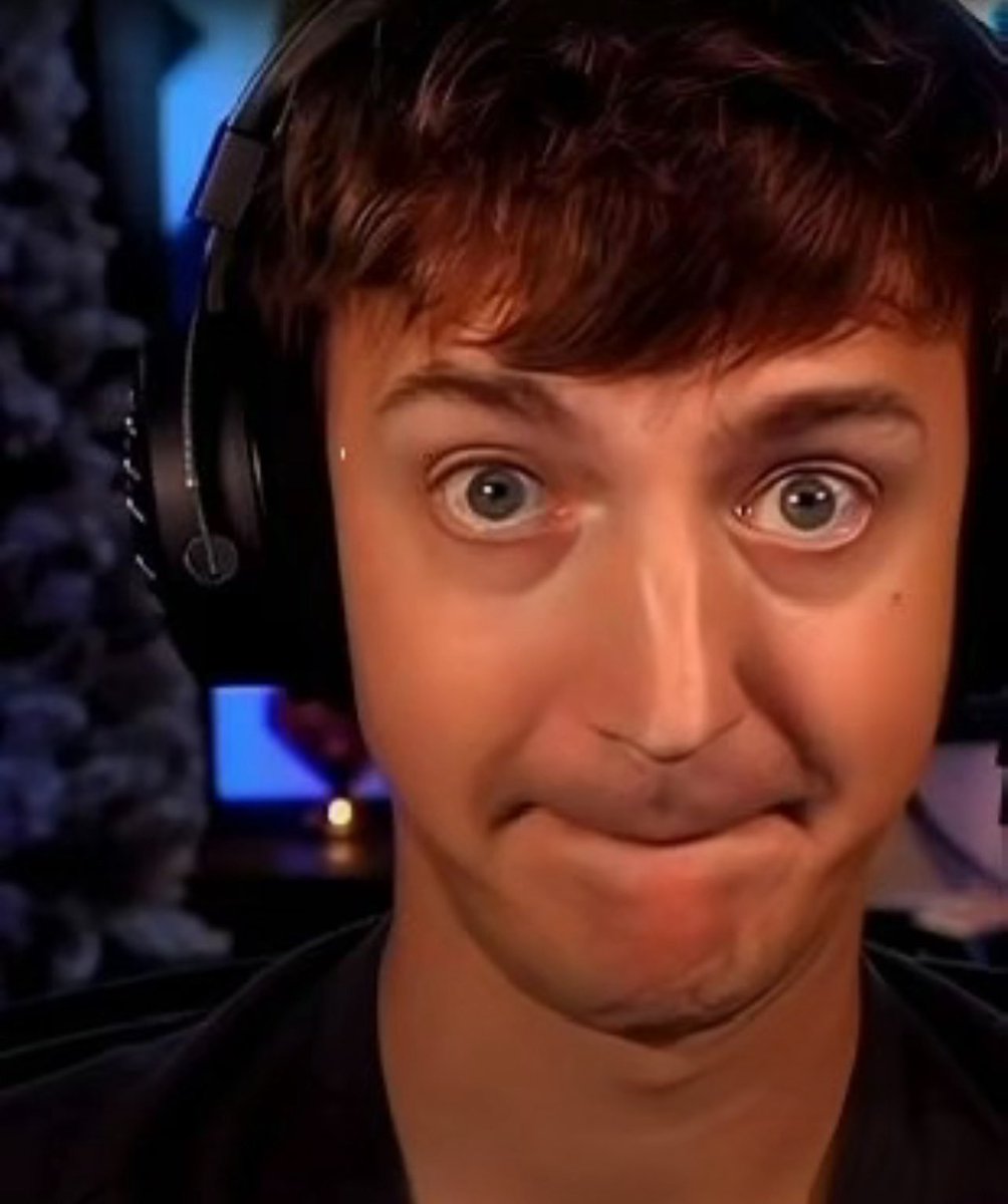 Coolguy02 tweet media