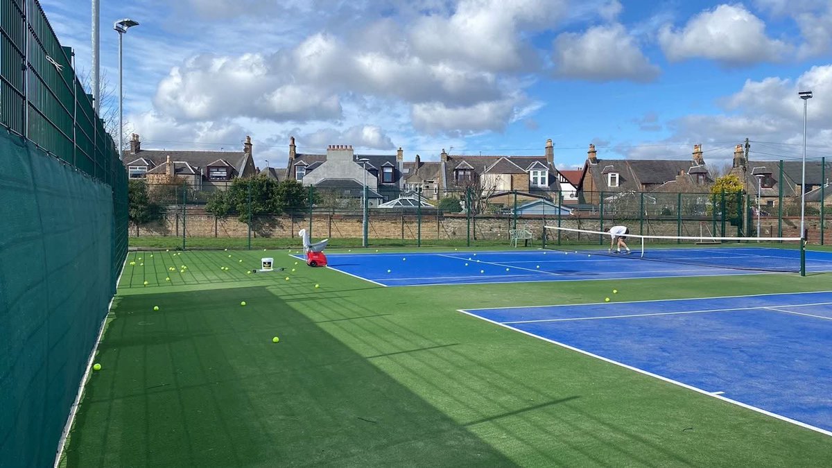 OneForTheTeam_CIC tweet media