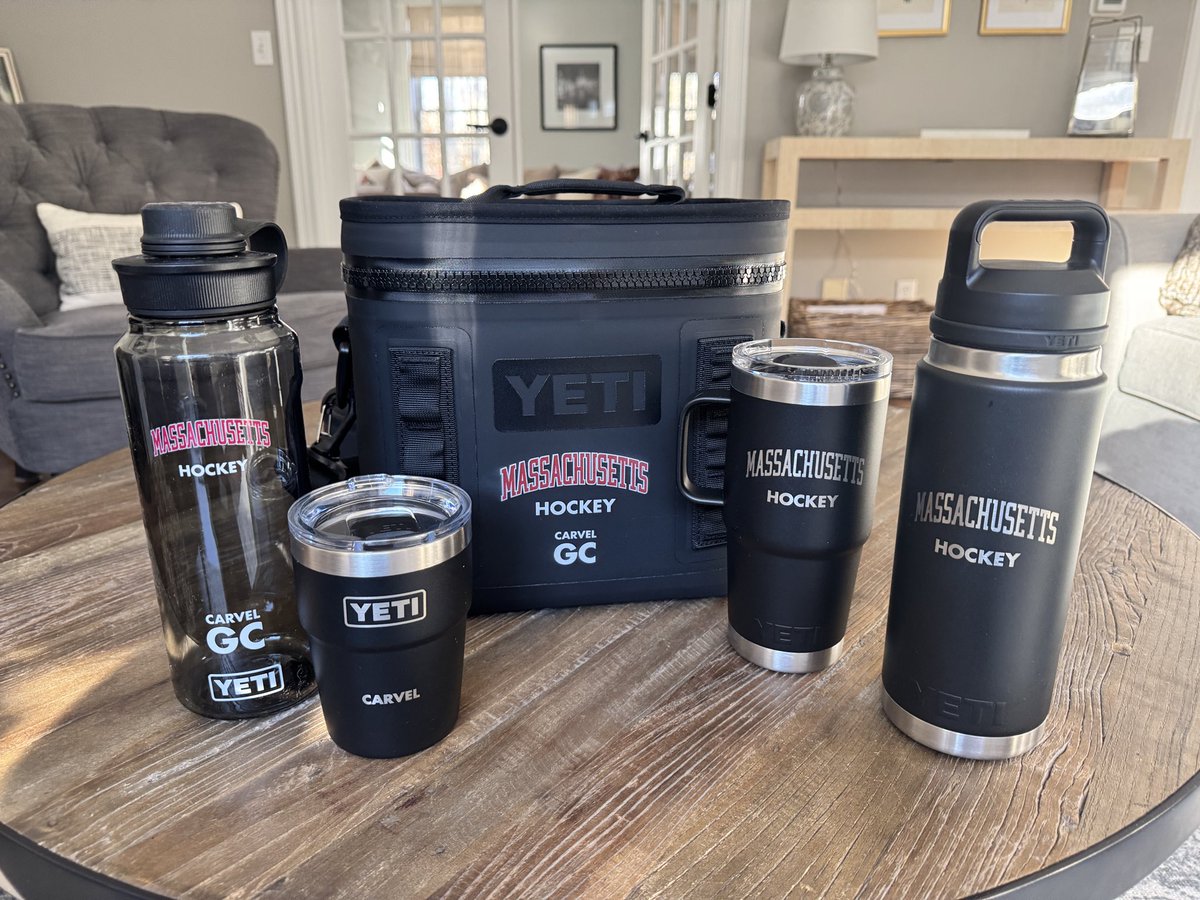 CoachCarvelUM's tweet photo. @YETICoolers Appreciate your sponsorship of UMass Hockey! #NewYeti
Players and staff are pumped!!! https://t.co/UkB62IXEvi