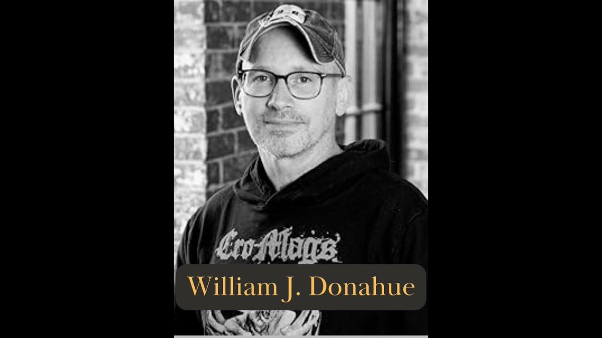 ChapterSample's tweet image. I had a great time speaking with literary horror author William J. Donahue. Possibly the most interesting topic we discussed is the importance of love within horror, check it out below!
buff.ly/zz0HRFF
