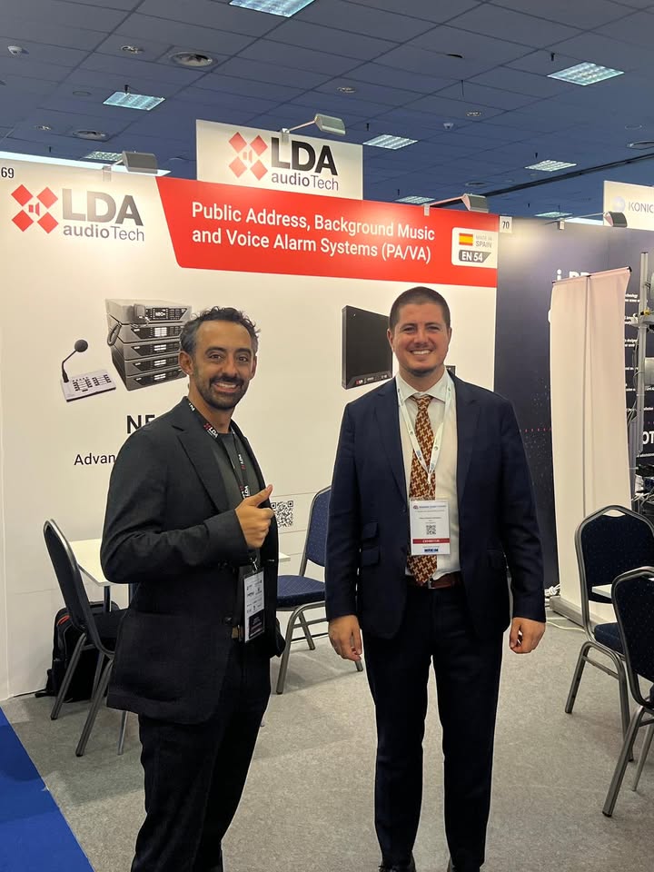 LDAAudioTech's tweet image. Bucharest, here we are 🇷🇴
Two days at #RomanianSecuritySummit to talk about how PA/VA systems make a real difference in safety. Got a project or just want to chat? Visit us at booth 69, smiles included!

#LDA #LDAAudioTech #RSS25 #PAVAsystems #EN54 #VoiceAlarm #SafetyIndustry