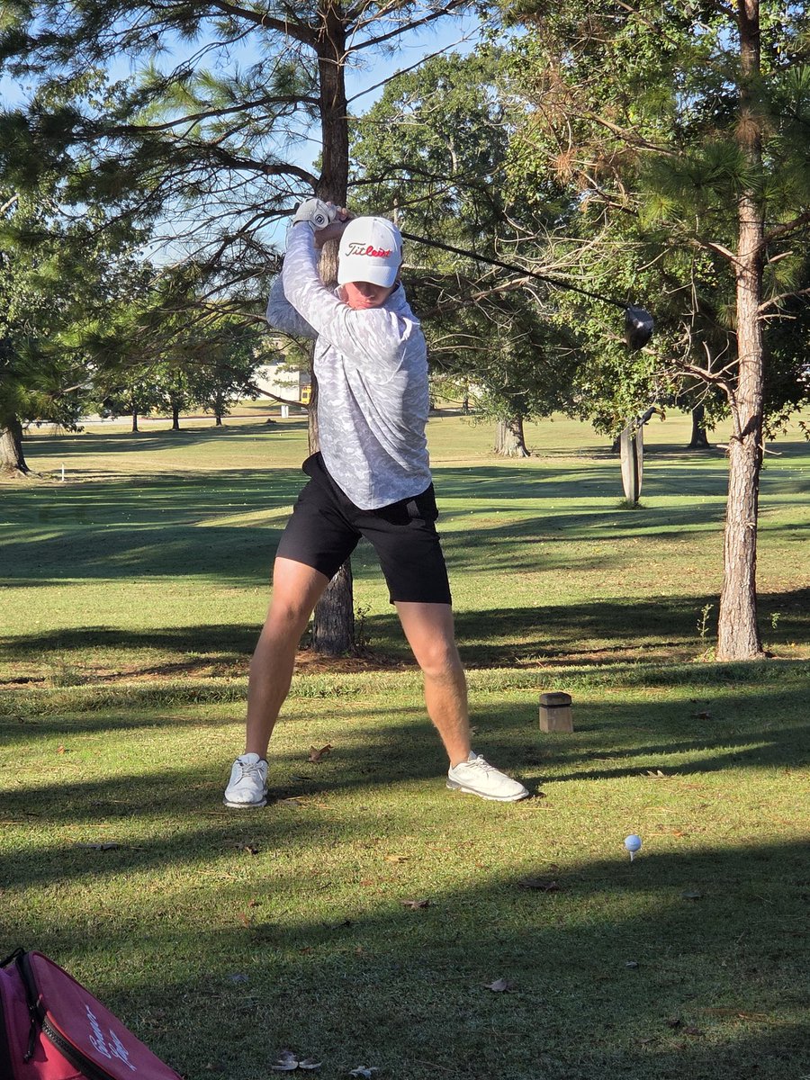 RidgeGolfTeam's tweet photo. https://t.co/0FIXhtZoyF