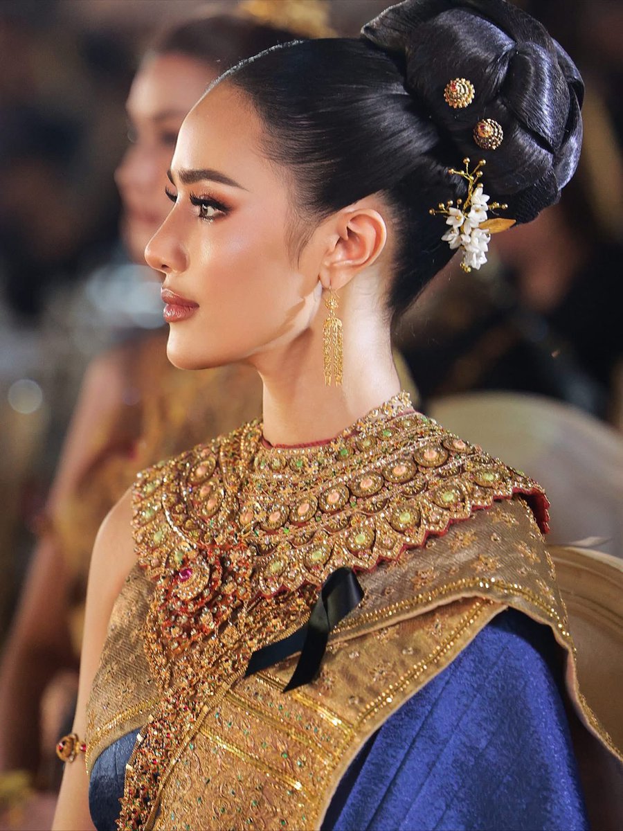 suchaaaata's tweet photo. #missworld2025 #LoyKrathong #ลอยกระทง #เที่ยวไทยอย่างยั่งยืน #AmazingThailand #มหาลอยกระทงอยุธยา https://t.co/bnOjtigS8j