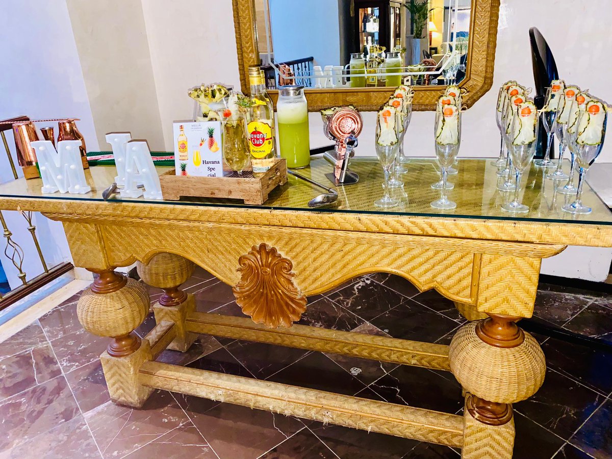MeliaLasAmerica's tweet photo. Cada Noche, un Nuevo Sabor: Descubre los Especiales de Cócteles en el Lobby Bar de #MeliaLasAmericas. Una Experiencia para tus Sentidos. #betterthisway https://t.co/a4r0fB1zck